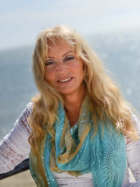 Ann Borders, registered hypnotherapist in Marbella
